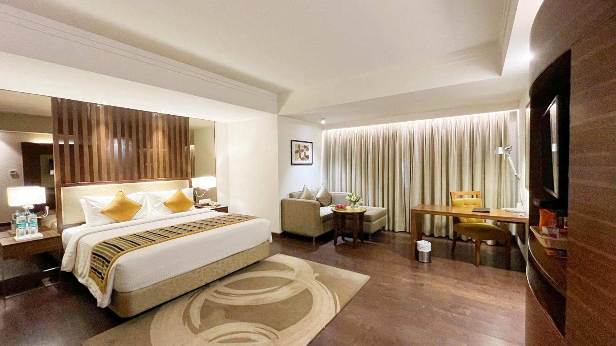 Aditya Park-A Sarovar Portico Hotel Hyderabad Exterior foto